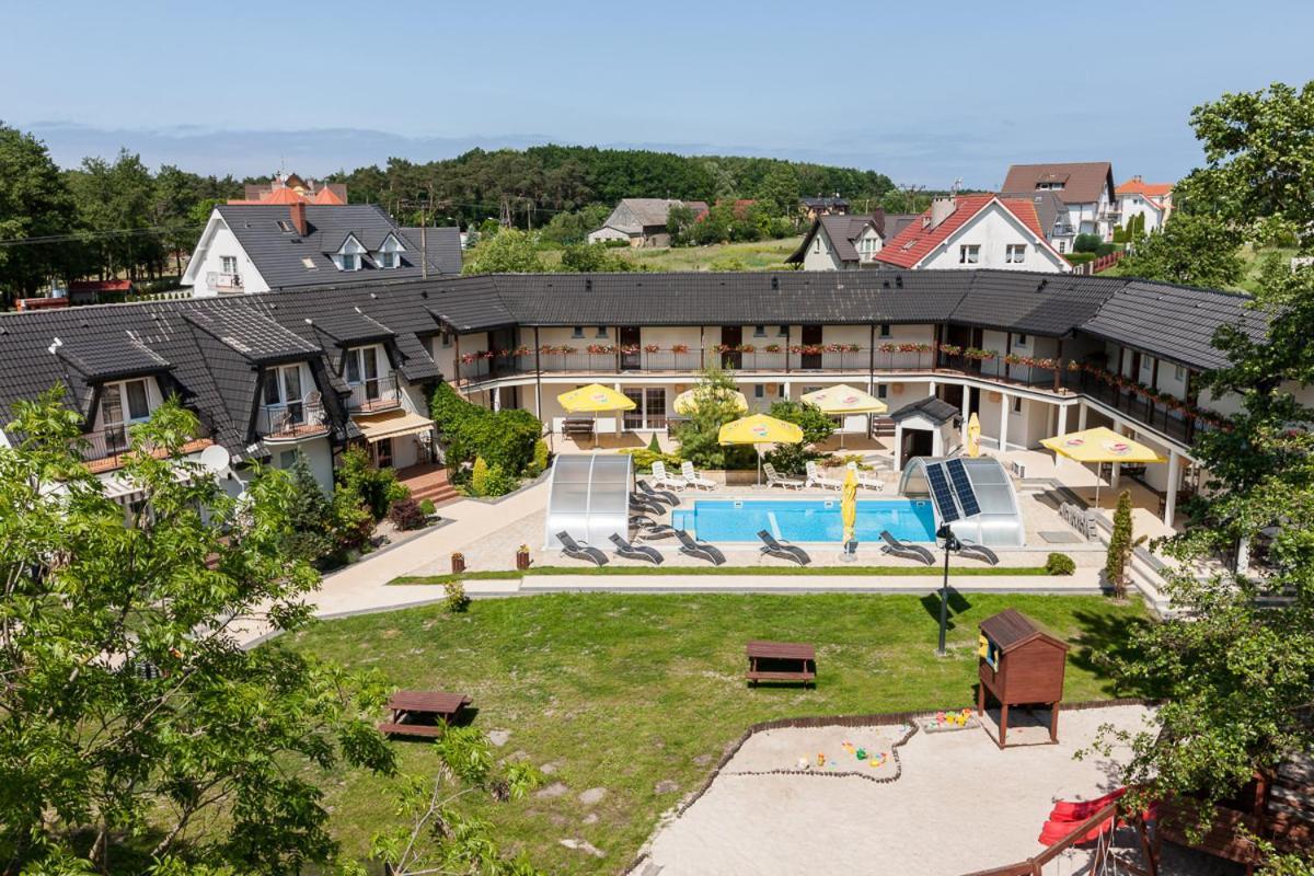 Perla Baltyku Hotell Pustkowo Exteriör bild